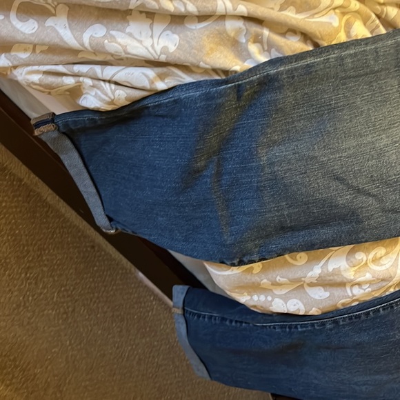 Jeans - Picture 2 of 3